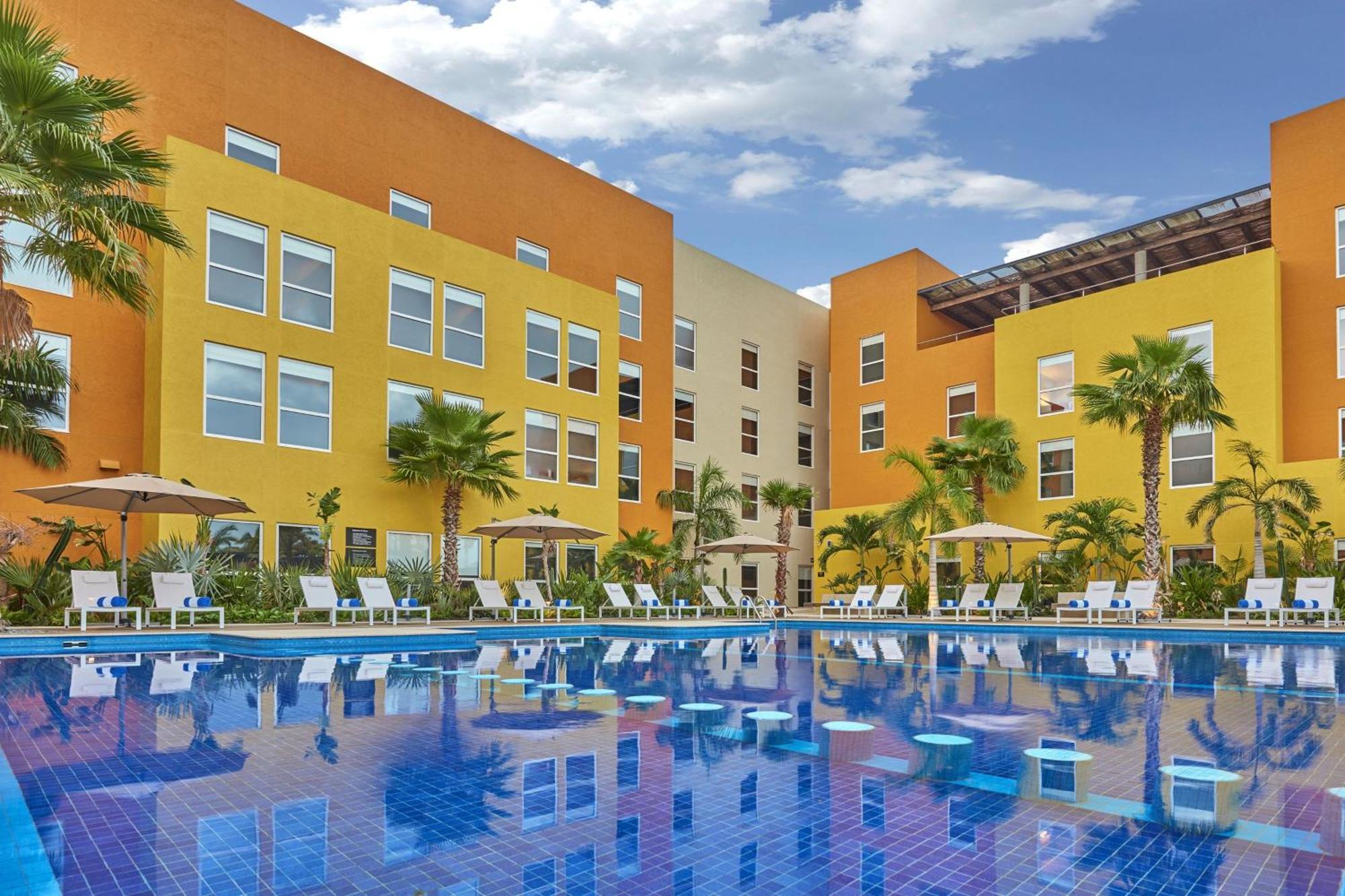 City Express Suites By Marriott Cabo San Lucas Exterior foto
