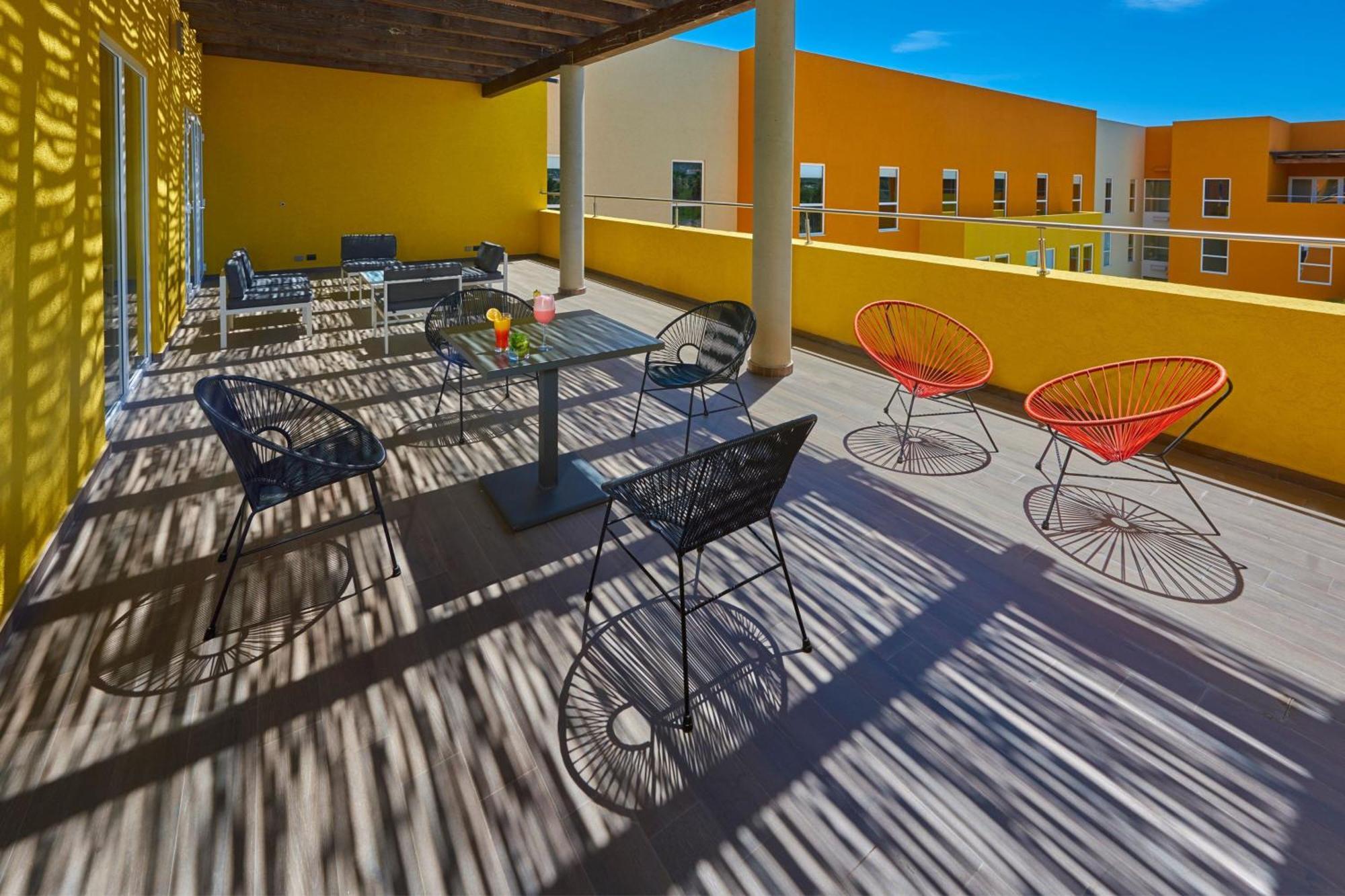 City Express Suites By Marriott Cabo San Lucas Exterior foto