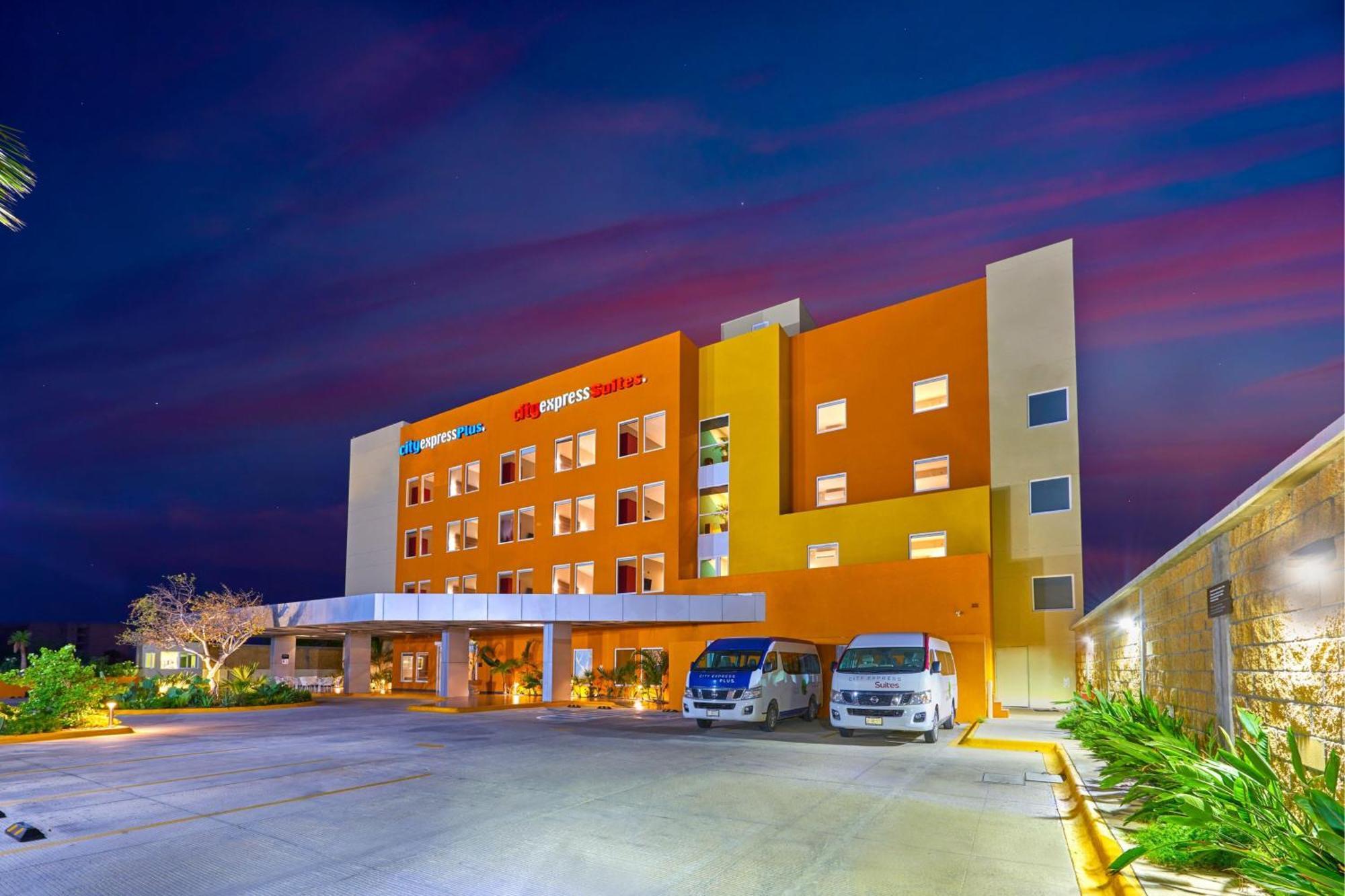 City Express Suites By Marriott Cabo San Lucas Exterior foto
