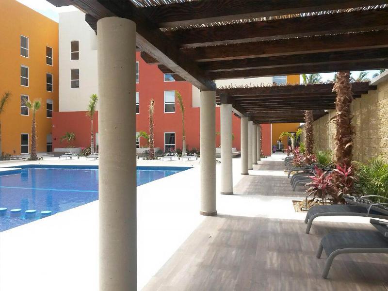 City Express Suites By Marriott Cabo San Lucas Exterior foto